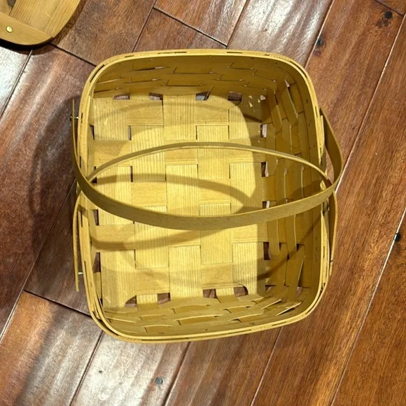 Peterboro Basket - Picture 5 of 9